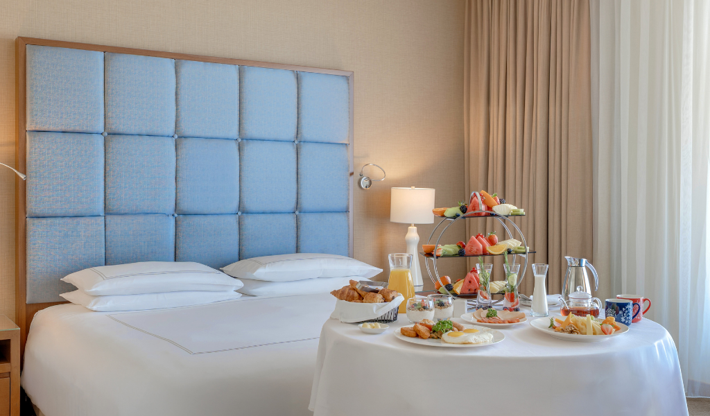 Swissotel Al Ghurair’de Delüks King Oda